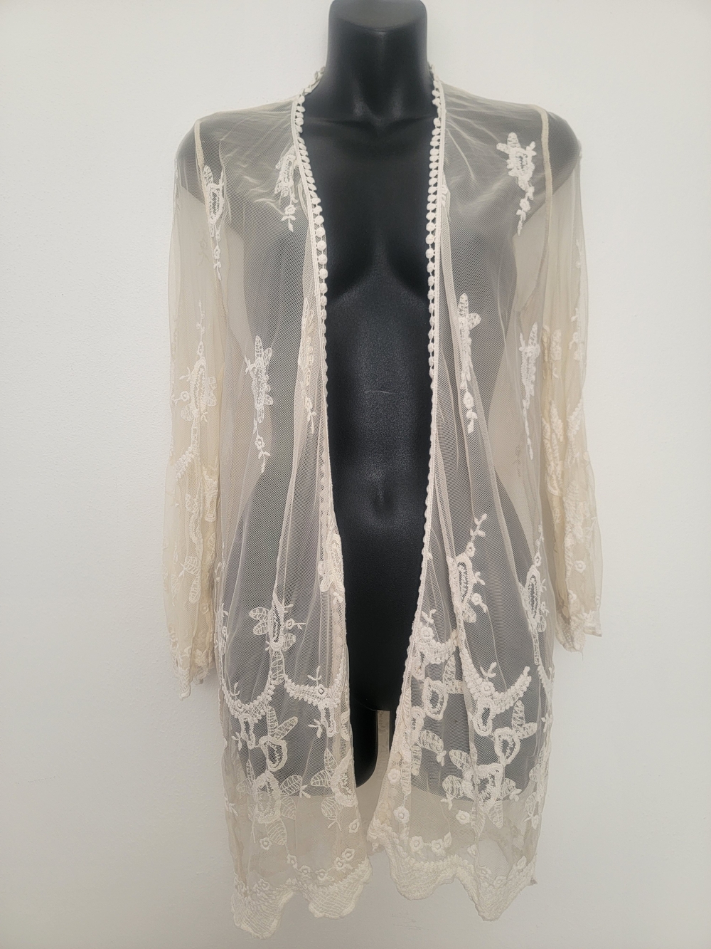 Sheer Lace Embroidered Kimono Robe - Cream